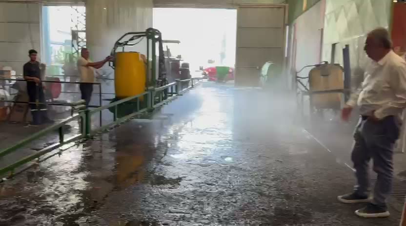 Spraying-machine demonstration at Özalsan